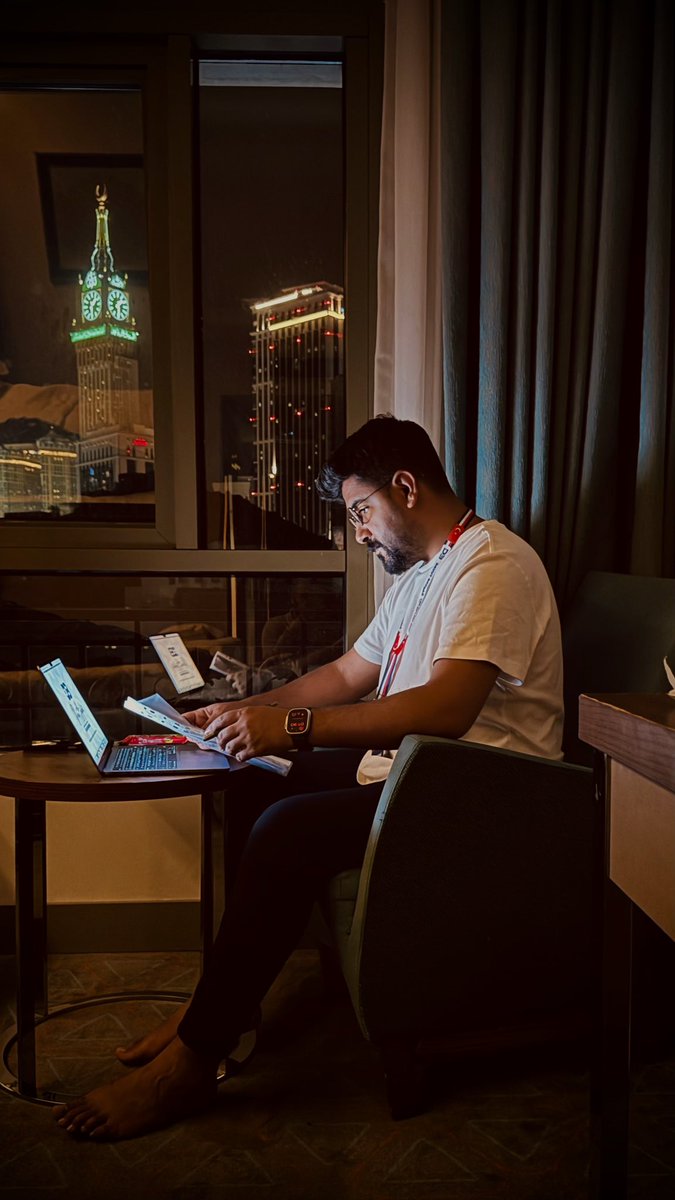 Hiçbir şeyden vazgeçme, çünkü sadece kaybedenler vazgeçer.
-
#mardin #kabe #mekke #medine #islam #duygusalsahne #saudiarabia #umre #hac #safamerve #zemzem #nusaybin #kızıltepe #midyat #artuklu #allah #kuran #namaz #dua #kabe #islam #huzur #makkah #istanbul #aşk #kitap #tesettür