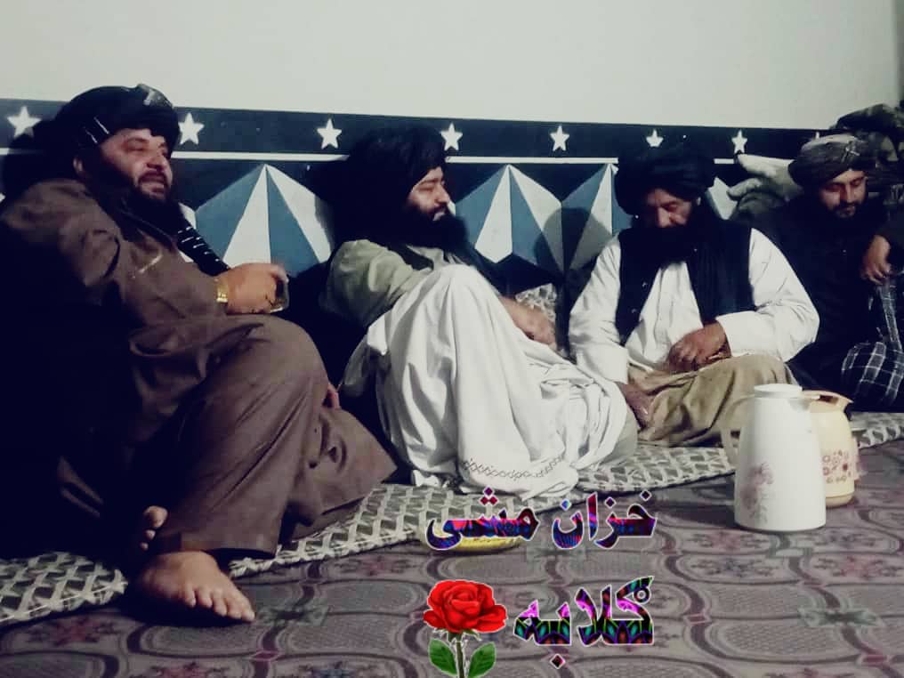 دوخت  اتـــــــــــــلان سـره یو ځای شويدي
الحاج صــدیقي صاحب 🏳️
الحاج جـــهادیارصاحب🏳️
الحاج مجـــاهد صاحب🏳️
الله دي ژوندي لري