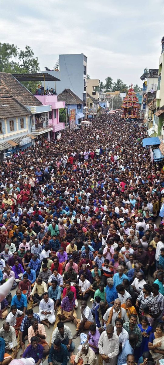 thanumalayan10's tweet photo. #சுசீந்திரம் ஸ்ரீ தாணுமாலயன் சுவாமி திருக்கோயில் தேர் திருவிழா 2025...!!!❤️🔥💥 #Car_festival #Sdm #Suchindrum #Kki https://t.co/OQrkpOwh2m