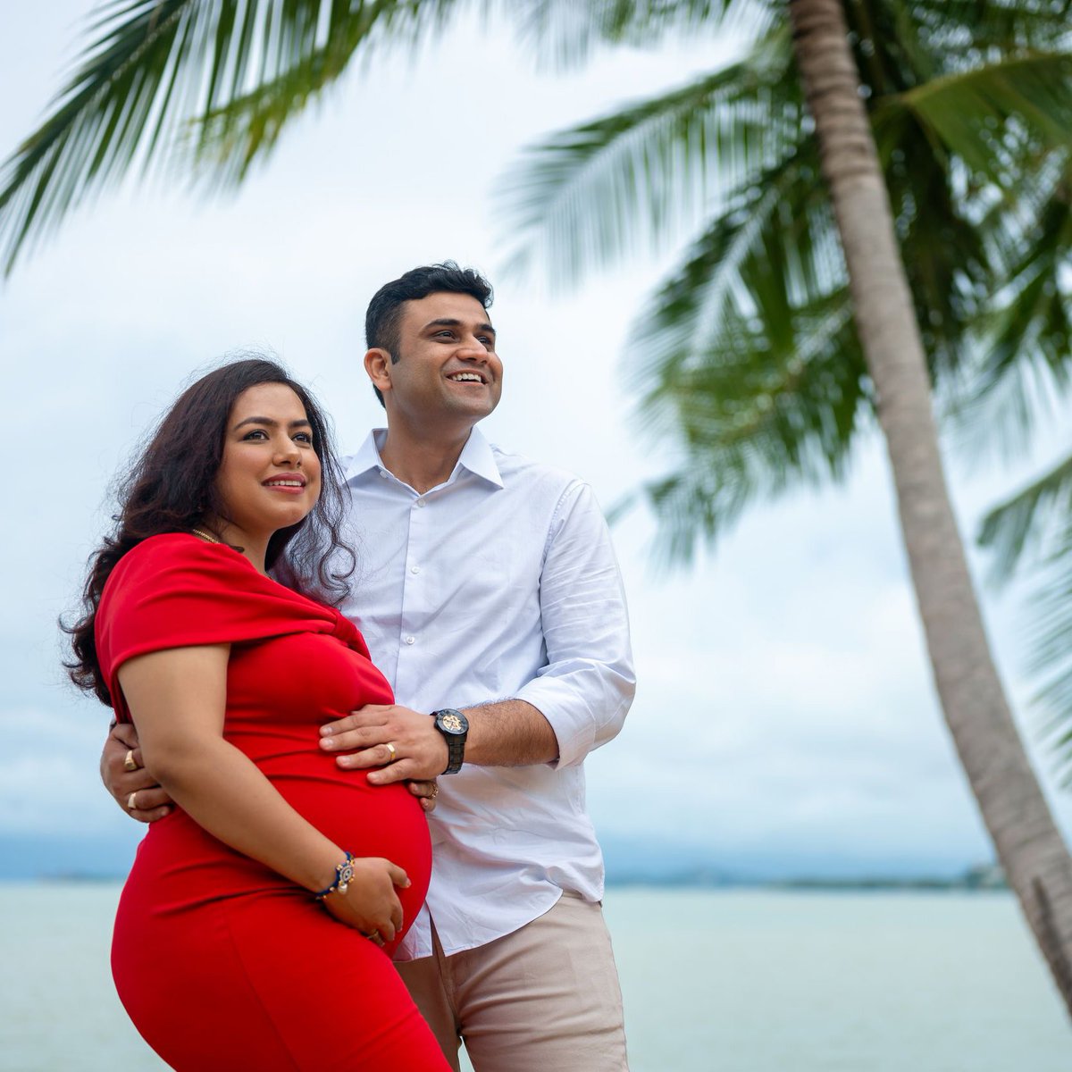 DimasFrolovPhot's tweet image. Make sure to have a photoshoot during your pregnancy — this special time in life flies by so quickly…🤰

#pregnancyphotoshoot #familyphotographer #dimasfrolov