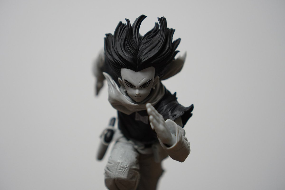 s_ymmt_official's tweet photo. この躍動感。

#フィギュア愛でる部 #フィギュア倶楽部 https://t.co/u7O0fKHHpk