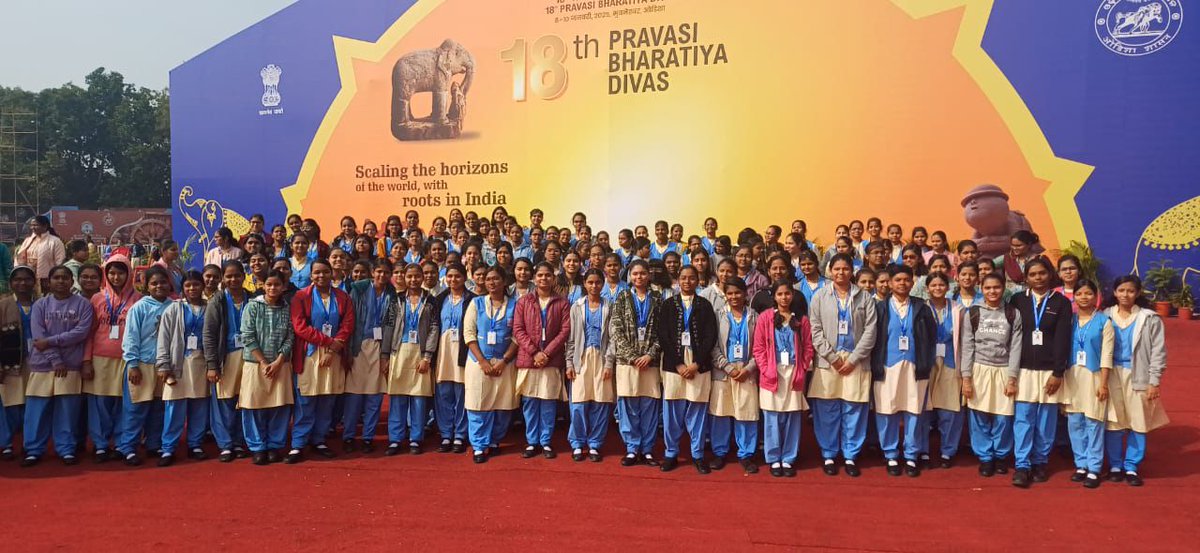 Students of OAV Iconic Bhubaneswar, visited PBD Exhibition at Janata Maidan today.