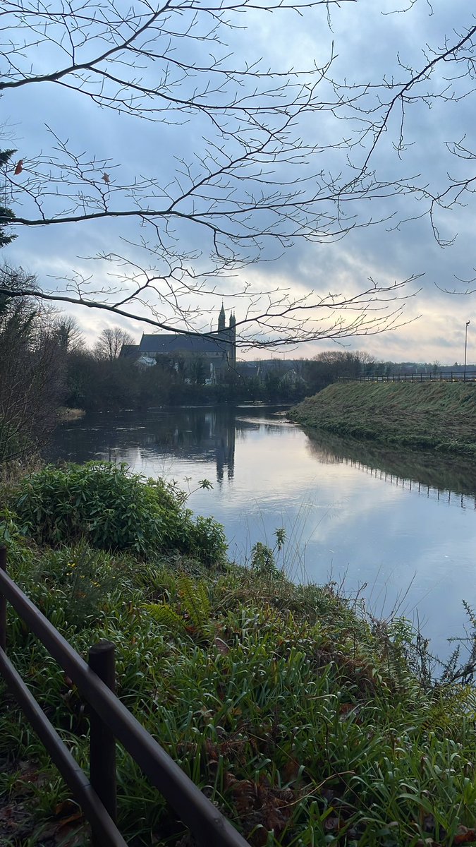 DAMIENGILLESPIE's tweet photo. River Finn, Stranorlar Church, Donegal 🇮🇪 https://t.co/34rMp5H4fM