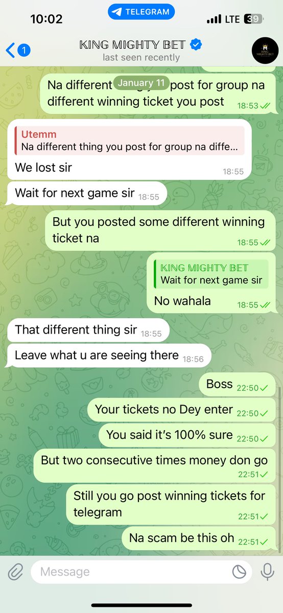PunterAgba01's tweet photo. I text him but I was already blocked, then I used a different phone to text him that I’m interested in his vip. The guy replied me that’s when I told him that I know about his scam and that he had blocked me on my other telegram. This guy immediately when to clear all our chat. https://t.co/iR4JzevRIe