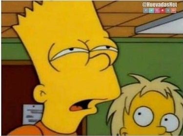 miniipily's tweet photo. Mis vecinos apenados porque los vi en pijama y sin zapatos.

Yo toda miope haciendo esto para ver si se movía algo porque solo veo formas y ni tiempo de agarrar los lentes me dio. 

#sismo #temblor https://t.co/vcpkcxugwA