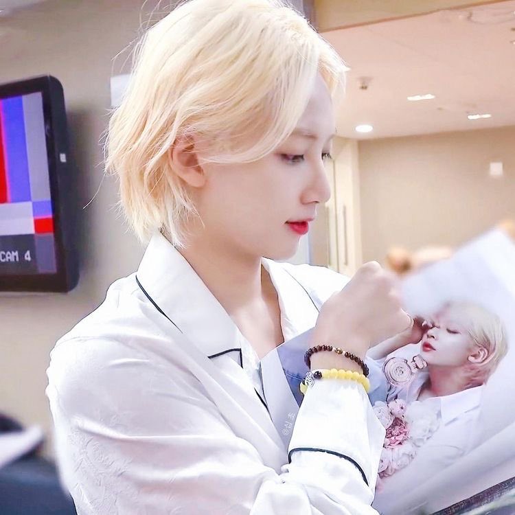 goo5yoon's tweet photo. 하 나는 진짜 이 사진에서 벗어날 수가 없다
정말 찰나의 캡쳐인데도… https://t.co/X4wQOIt2Di