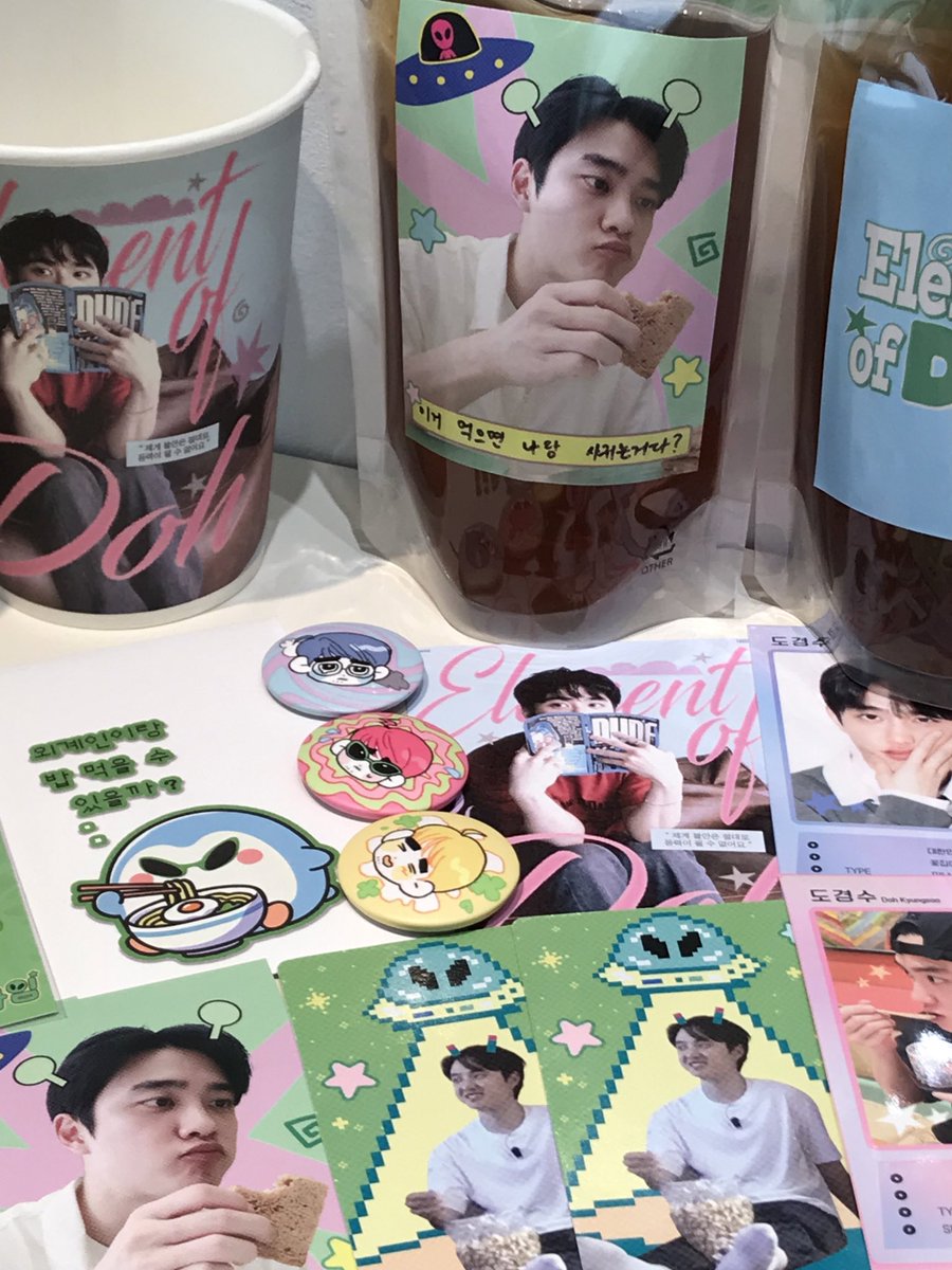 ThatsOkay_D's tweet photo. 후후후.. 도경수 생일 ㅊㅋ 🖤
#됴됴됴_작전타임
#DOHSIDEOUT
#도경수_구성요소_모음집 https://t.co/W66eMy2Wyc