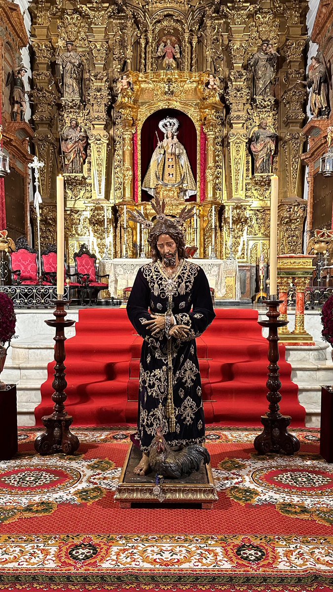 Pusillus_Grex's tweet photo. Festividad de la Epifanía, la Iglesia celebra el bautismo de Cristo, finalizando así la Navidad y comienza el tiempo ordinario. 
Ntro. Padre Jesús del Soberano Poder permanecerá en Besamanos de 9:00 a 14:00 y de 16:00 a 20:00 horas, celebrando la Eucaristía a las 12:00 h. https://t.co/NrMRhw3kyH
