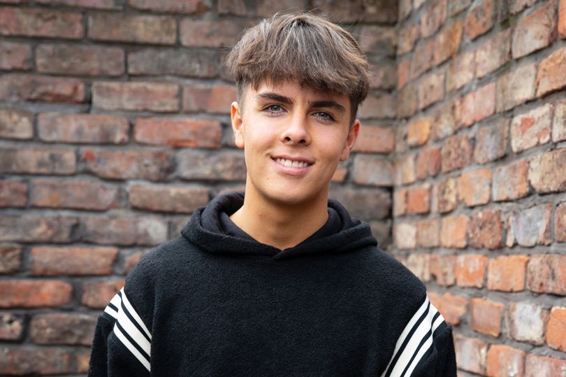EJBmemcup's tweet photo. We are delighted to confirm that the following stars will be in attendance. 

Kyran Bowes - Jack Webster
Coronation St

Jay Kontzle - Billy Fletcher
Emmerdale

Luca Toolan - Mason Radcliffe
Coronation St

#EJBMEM2025 https://t.co/OLMYiKStoS