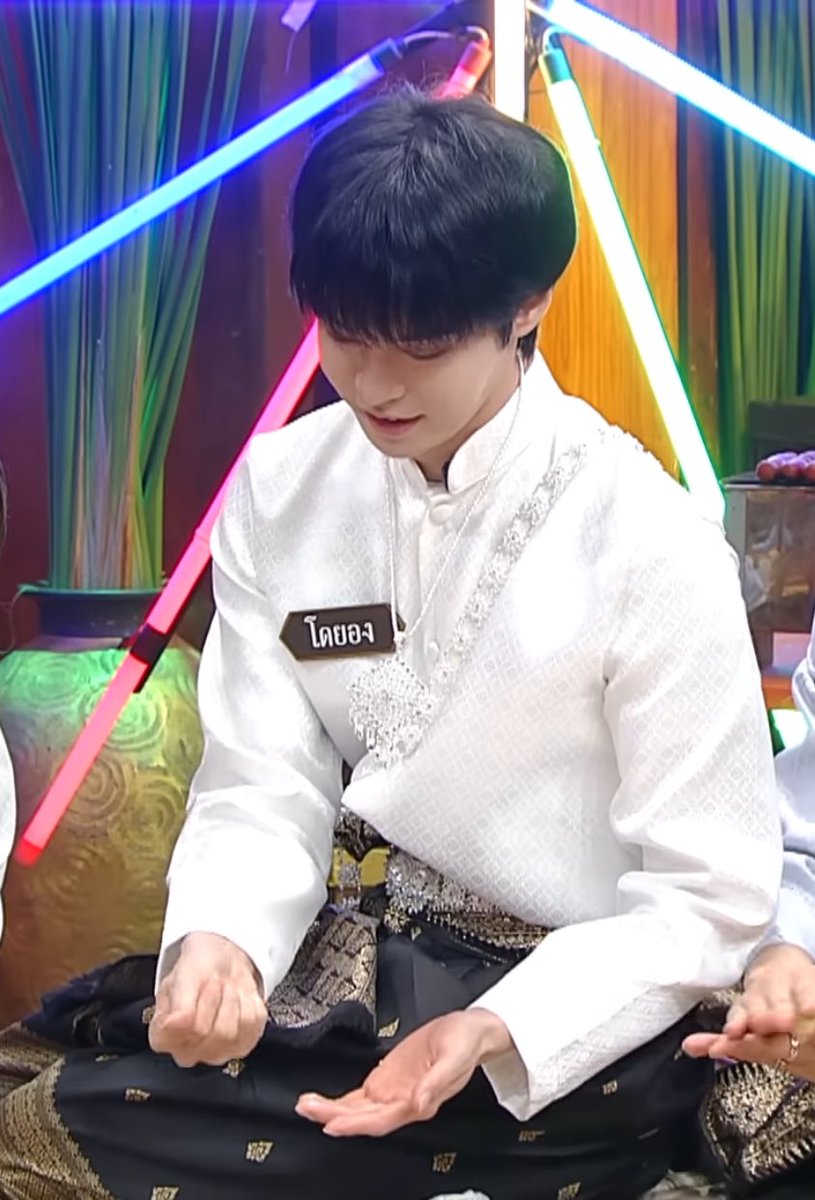 แม่ศรีเรือนปากนิดจมูกหน่อย