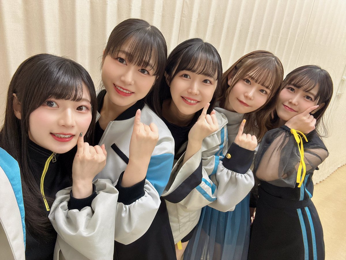 aoki__hina's tweet photo. MyGO!!!!!×トゲナシトゲアリ
「Avoid Note」

超、超楽しかったーー！！
絶対また一緒にやりたいです🙂‍↕️🙂‍↕️

MyGO!!!!! Gt.Rāna役の青木陽菜でした。
ご来場、ご視聴ありがとうございました！！🐈🎸
#MyGOトゲトゲ対バン
#MyGO #トゲナシトゲアリ
#バンドリ #ガルクラ https://t.co/oCTx49Dcnz