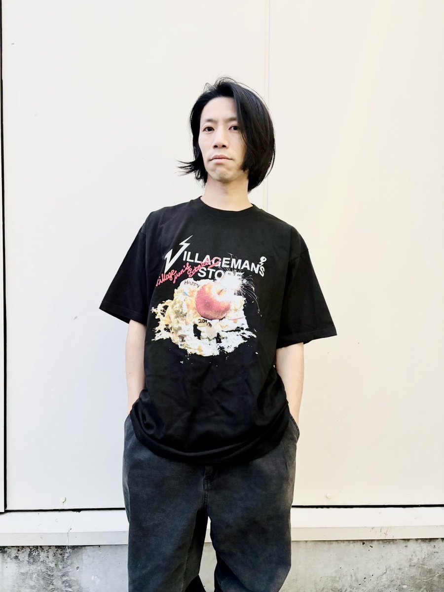 林檎爆弾20周年記念ver 「爆散ケーキTシャツ」 ¥4,000 ロゴ刺繍Tシャツ