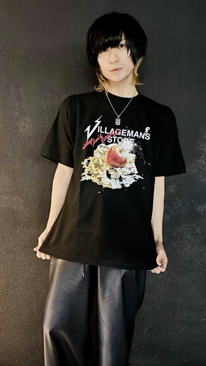 林檎爆弾20周年記念ver 「爆散ケーキTシャツ」 ¥4,000 ロゴ刺繍Tシャツ