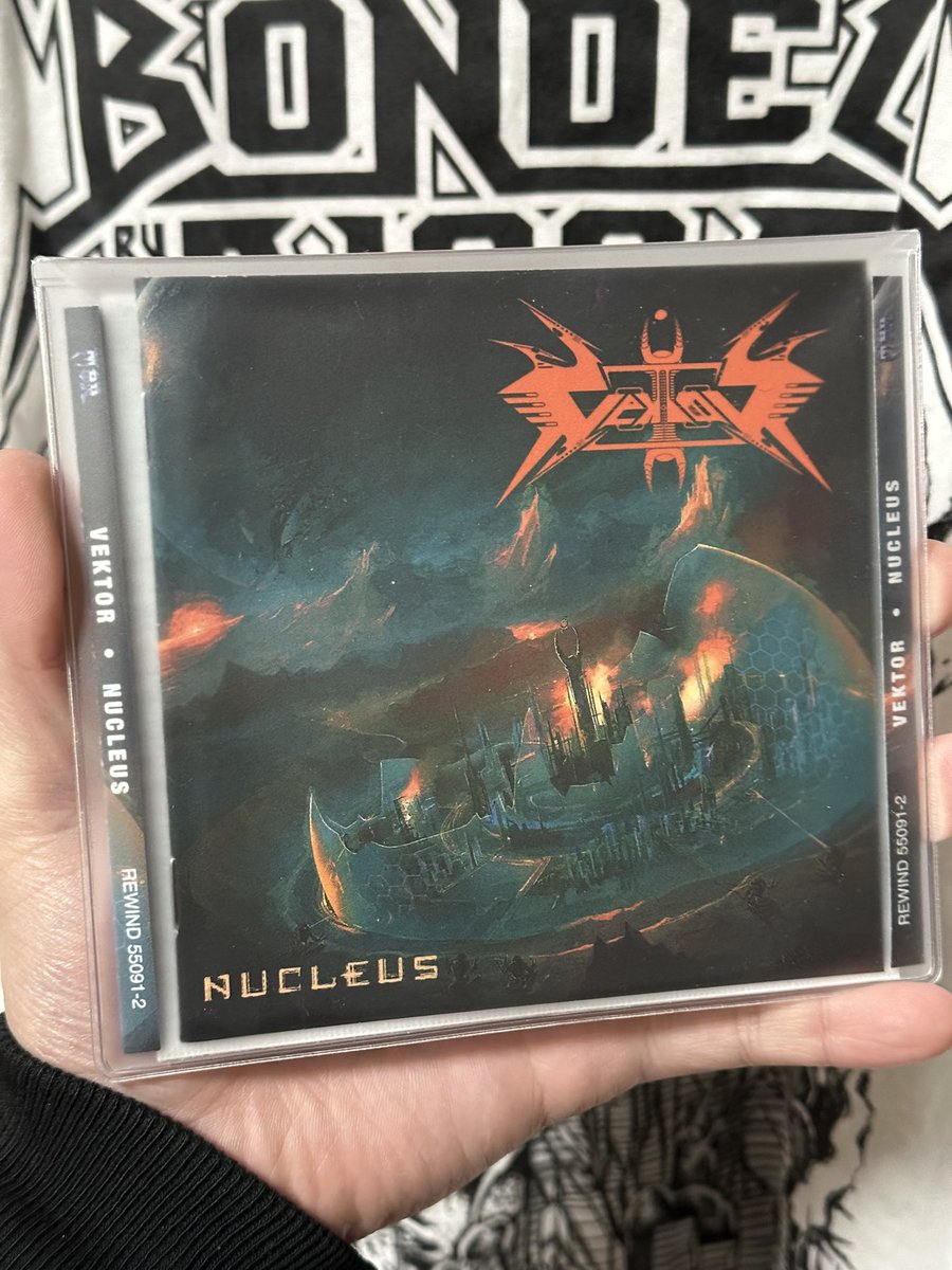 shishineko44225's tweet photo. #Nowplaying
#VEKTOR🇺🇸
#Nucleus
#PROGRESSIVETHRASHMETAL
#DEMO2002 #REMSTER https://t.co/JC5CAUV8kC