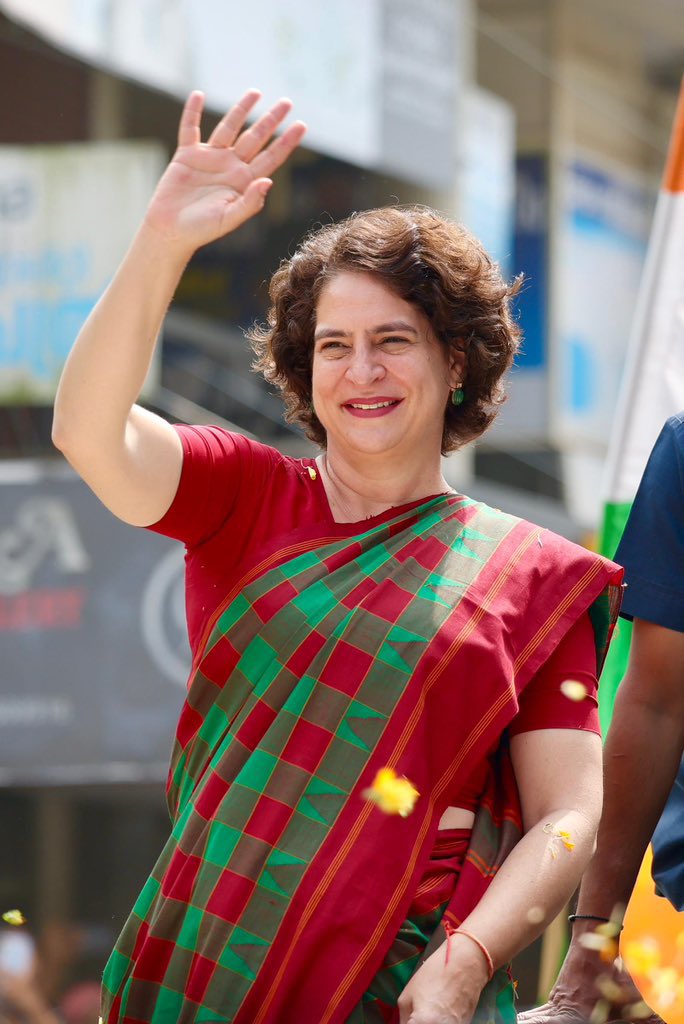 भारतीय राजनीति में महिलाओं की आवाज़ और सशक्तिकरण की प्रतीक, कांग्रेस महासचिव, वायनाड लोकसभा क्षेत्र से लोकप्रिय सांसद श्रीमती <a href="/priyankagandhi/">Priyanka Gandhi Vadra</a>  जी को जन्मदिन की हार्दिक शुभकामनाएं।

ईश्वर से प्रार्थना है कि वे आपको सुदीर्घ, स्वस्थ और यशस्वी जीवन प्रदान करें।