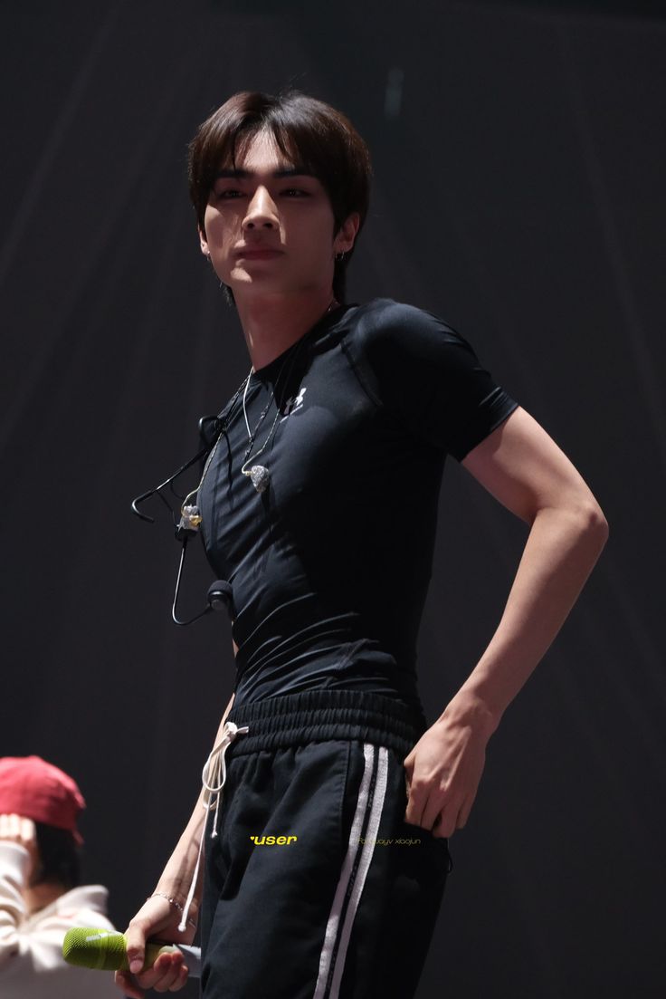 dblechoco's tweet photo. #WayV #XIAOJUN https://t.co/K8XAvgK3Rx