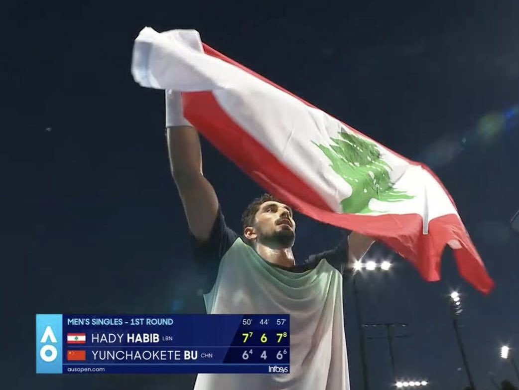 #HadyHabib qualifies to the 2nd round of  #AusOpen  on his debut after beating Bu yunchaoke 🇨🇳 7-6, 6-4, 7-6. 
Habib is the first Lebanese 🇱🇧 to win a match at a Grand Slam.