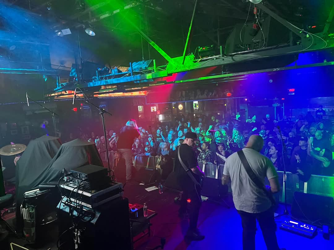 Casting Shadows tweet media