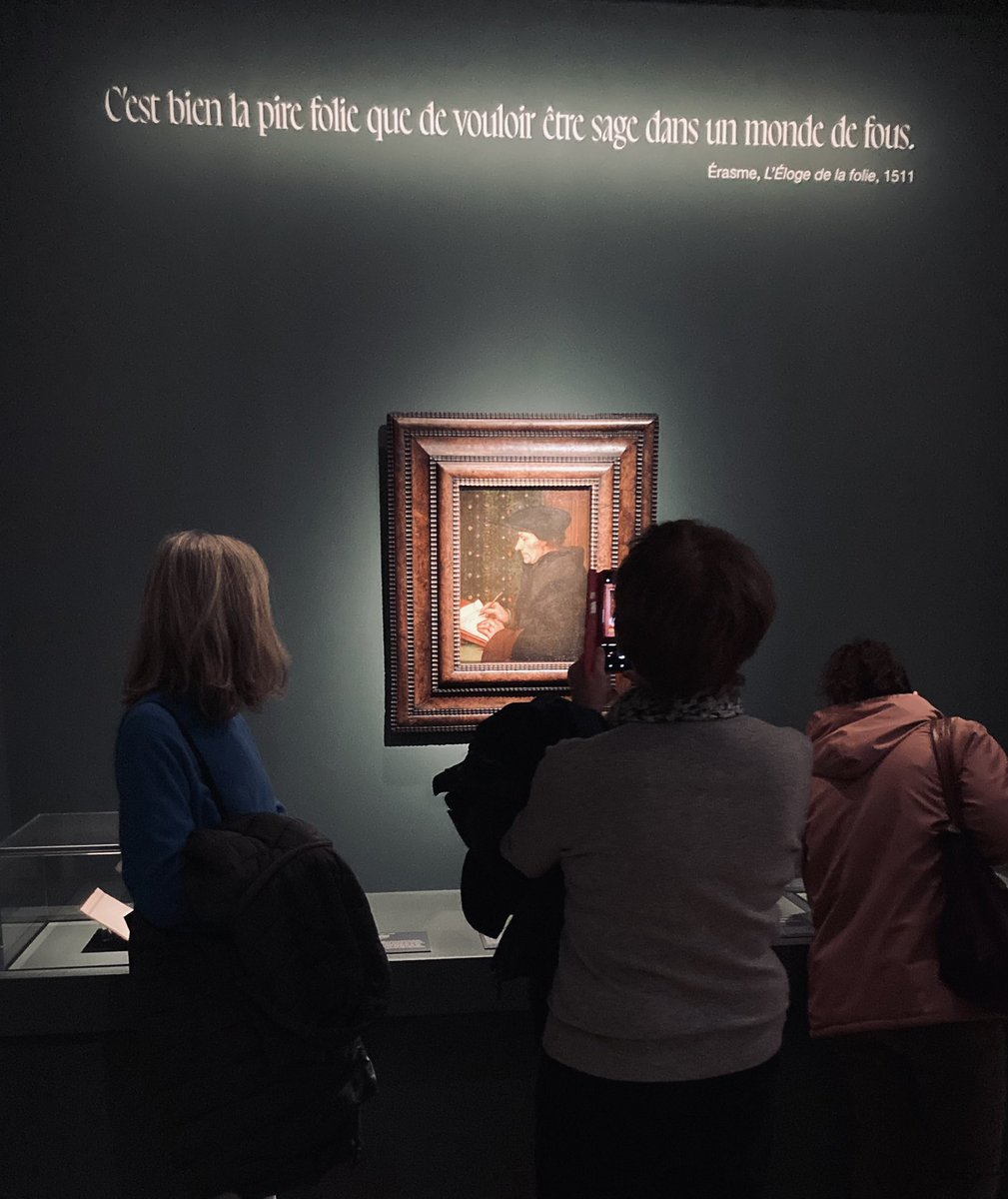 « C’est bien la pire folie que de vouloir être sage dans un monde de fous » (Erasme) 
<a href="/MuseeLouvre/">Musée du Louvre</a>
