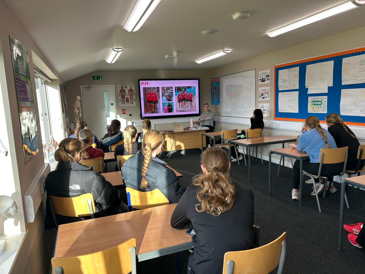 Gresham's Sport (@greshamssport) on Twitter photo An amazing pre-season netball camp with <a href="/Pulse_Netball/">London Pulse Netball</a> U21 player Hannah Knightsbridge!
A great way to start the netball season which includes 2 regional finals and our U15s still in their national cup! πππ An amazing pre-season netball camp with <a href="/Pulse_Netball/">London Pulse Netball</a> U21 player Hannah Knightsbridge!
A great way to start the netball season which includes 2 regional finals and our U15s still in their national cup! πππ