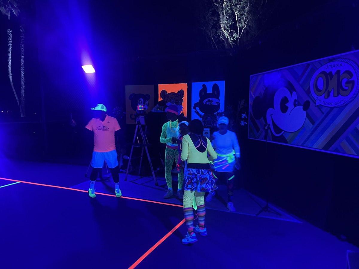 Let’s fucking GLO!