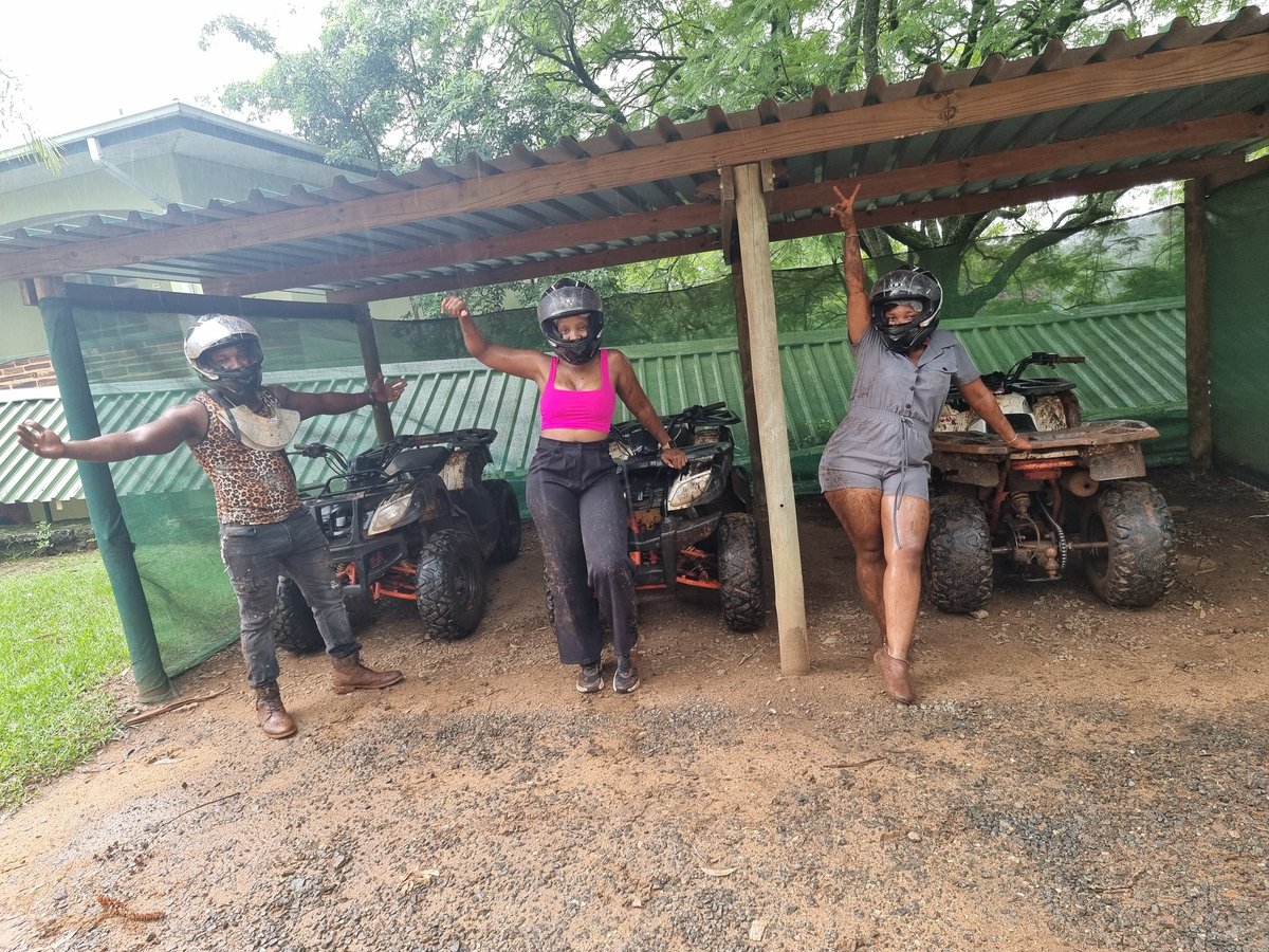 I want to go back 🥹 #FamilyTrip 💞
📍Natal Spa Hot Springs, so many happy childhood memories here 🥰