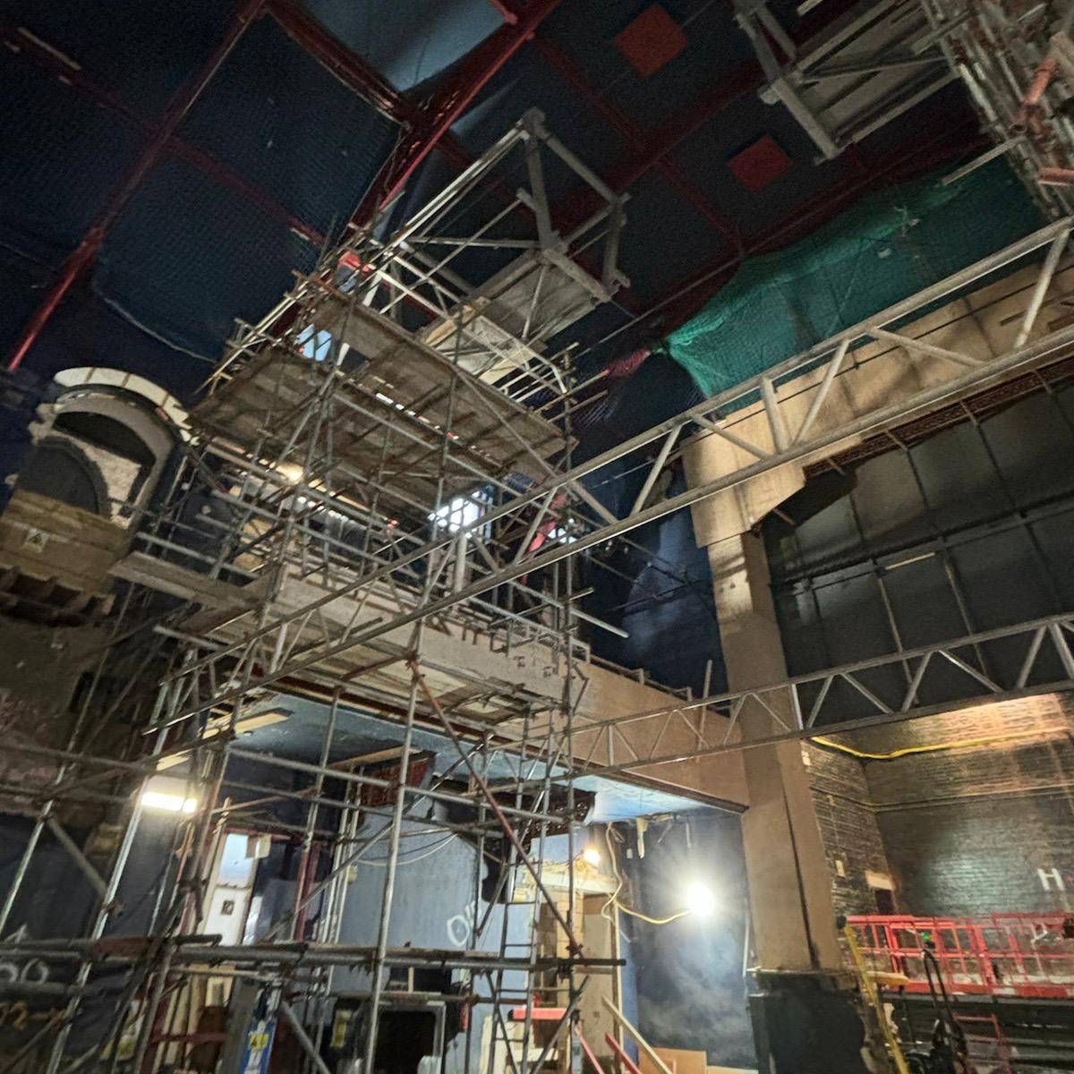TwiggsMatlock's tweet photo. One of our final fabrication projects at the end of 2024 included the installation of a lighting bridge at the Pomegranate Theatre in Chesterfield. 🏗️

#twigg #steelwork #structuralsteelwork #chesterfield #steelproject https://t.co/EPDX7wH2NP