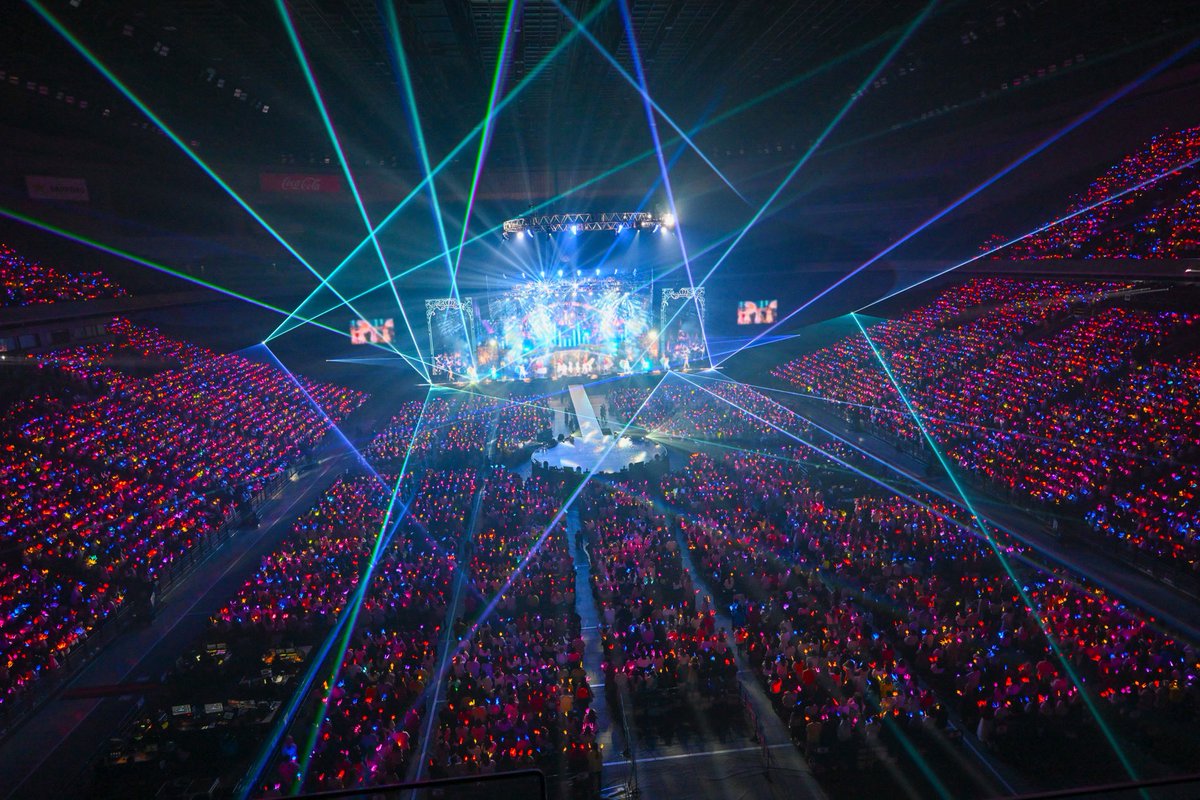 StPri_info's tweet photo. ⋰
すとろべりーめもりーVol.Forever!!
『すとぷり Best Album Release Party 2025』
🗓️2025.1.12(sun) DAY2 Final
⋱

たくさんの応援と楽しい時間を
ありがとうございました🍓✨

すとぷり公式生放送すたーとっ📡
今すぐみんな集合!!!!!!

#すとめもForever
#すとめもForeverたまアリ https://t.co/g508thX761