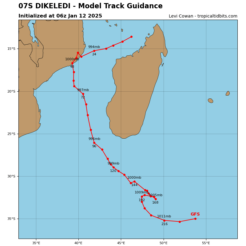 StormViewsRSA's tweet photo. Tropical Cyclone #Dikeledi is being closely monitored as it's just moved over the north of Madagascar. Latest model tracks show potential paths and intensities.  #CycloneDikeledi #Weather

@afriwx
@SAWeatherServic
@ReenvalSA 
@VoxWeatherZa 
@peoples_weather https://t.co/aZ5MjfFyEB