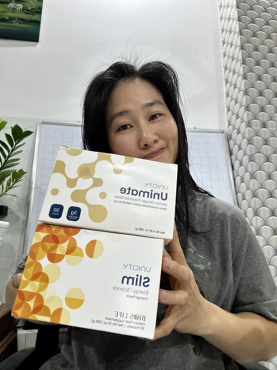 MyQuyen1982's tweet image. Combo 10 ngày tách lẻ cho khách hàng trải nghiệm sp. 
Mùa tết đến rồi tiệc tất niên liên miên mọi người hãy thủ sẳn combo này để không lo tích mỡ nha 
#unicity #feelgreat #save10 #khoedepcungquyen