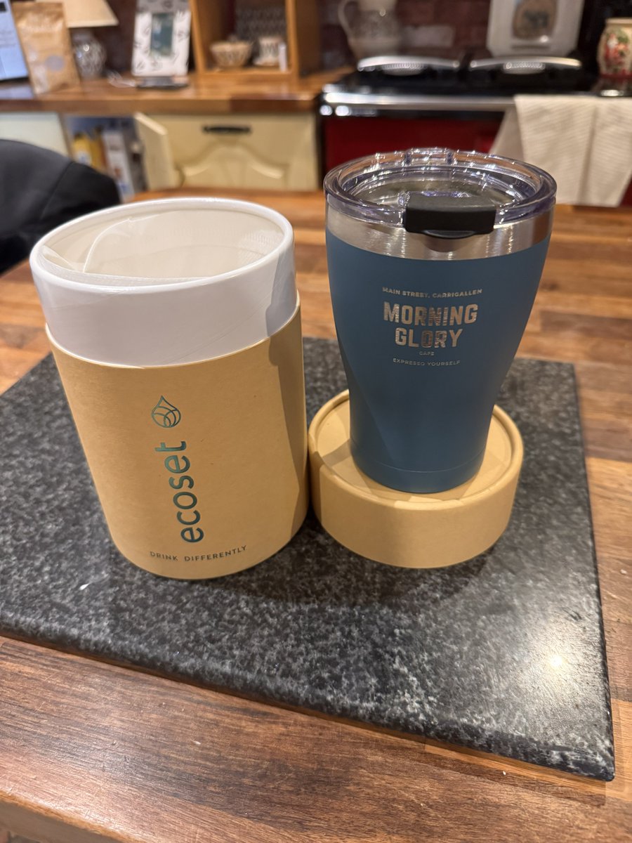 nevpatt's tweet image. Support your local coffee shop ☕️ #açaibowl #coffee #morningglory