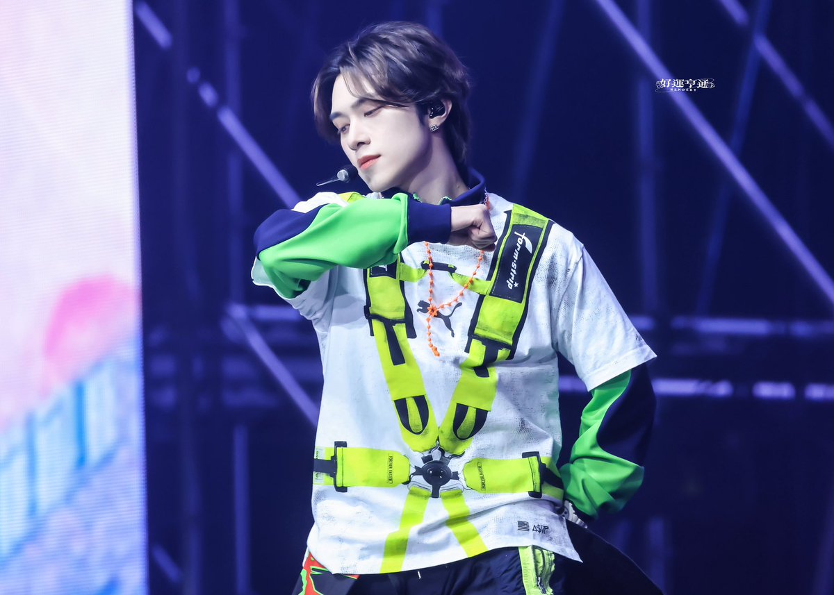250112 SMTOWN

#Hendery #黄冠亨 #헨드리 
#WayV #威神V #웨이션브이
#SMTOWNLIVE2025 
#SMTOWN_LIVE_2025