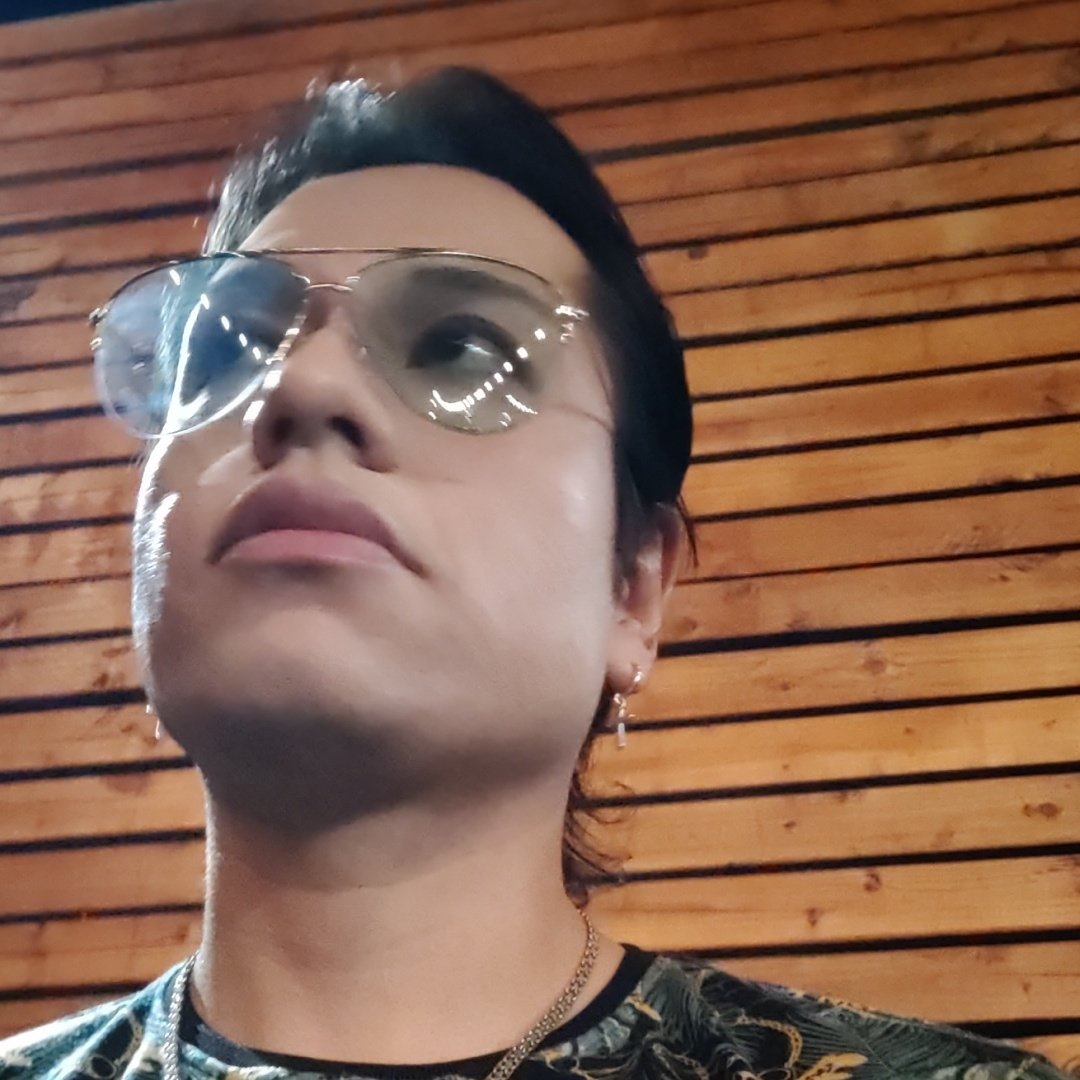 DJXonik's tweet photo. #NewProfilePic https://t.co/e030PQIDMD