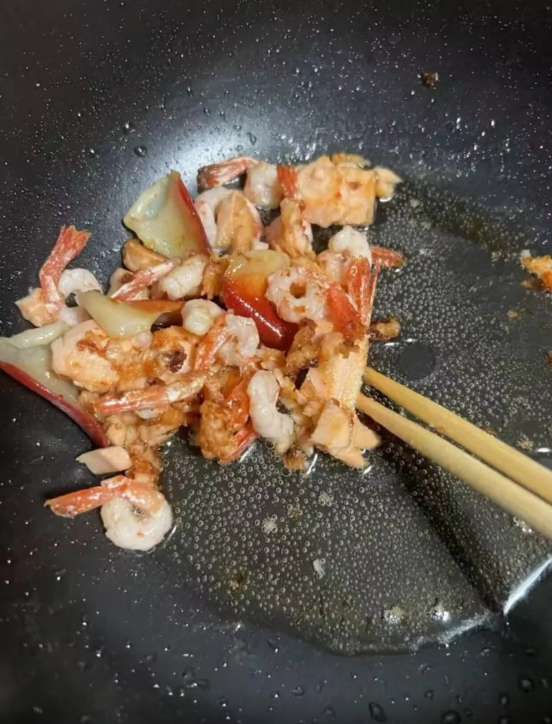 ealmajed1's tweet photo. My cooking skill on a break 🥲 https://t.co/HuqsVDl9Iq