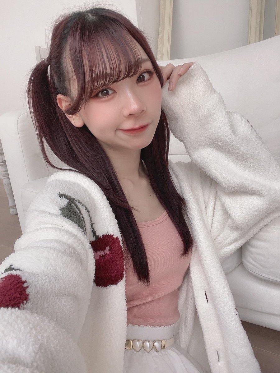 fuka_akashi_'s tweet photo. 撮影会ありがとうございました🍒

いつもの方だけじゃなく久々のカメラマンさんも来てくださったりモデルさんもたくさんいたりして、カワコレの楽しさを改めて感じました🥰

みんなと写真撮れてうれしいー！！
RUたんとはジェラピケコンビだった🥺♡♡ https://t.co/NPFNFS5GFt