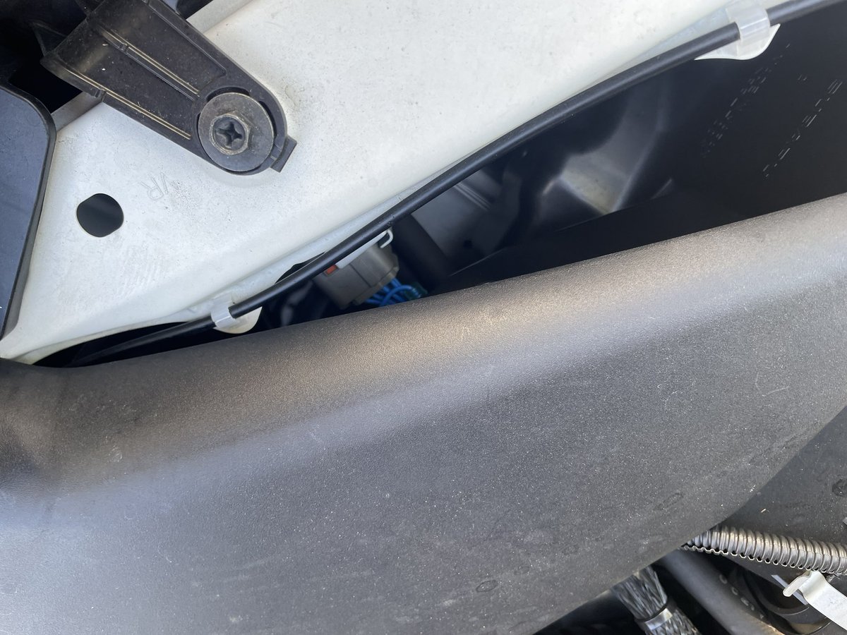 vab1564233's tweet photo. 【WRX STI ホークアイ化】
ハーネス使ってカプラーオン。
自作リレーでホークアイ化されてる方も。
ハーネスを使えばサクっと完了。
防水ギボシを抜けば、ホークアイoffに♪ https://t.co/MFbIKqbh15