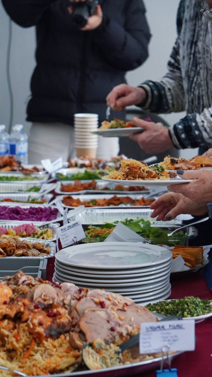 grfsociety's tweet photo. Warm Visit from SAMC Members

#GrandRiverFriendshipSociety #GRFS #StirlingAvenueMennoniteChurch #SAMC #FreeSaturdayMeals #CommunityGathering #NewCampus #TogetherWeGrow #BuildingConnections #UnityInDiversity #SupportLocalCommunity #FriendshipInAction #Gratitude #StrongerTogether https://t.co/SDe9zKwMXd