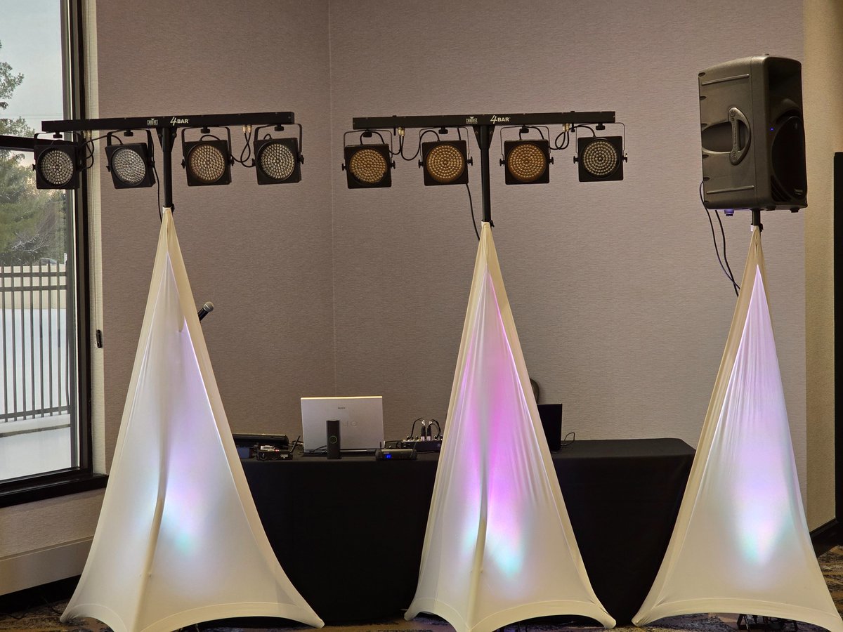 TeamDream45's tweet photo. FUN working this Company Holiday Party! Thank you for choosing Dream Productions Wedding DJs to start your 2025! https://t.co/D7FDln3bUZ