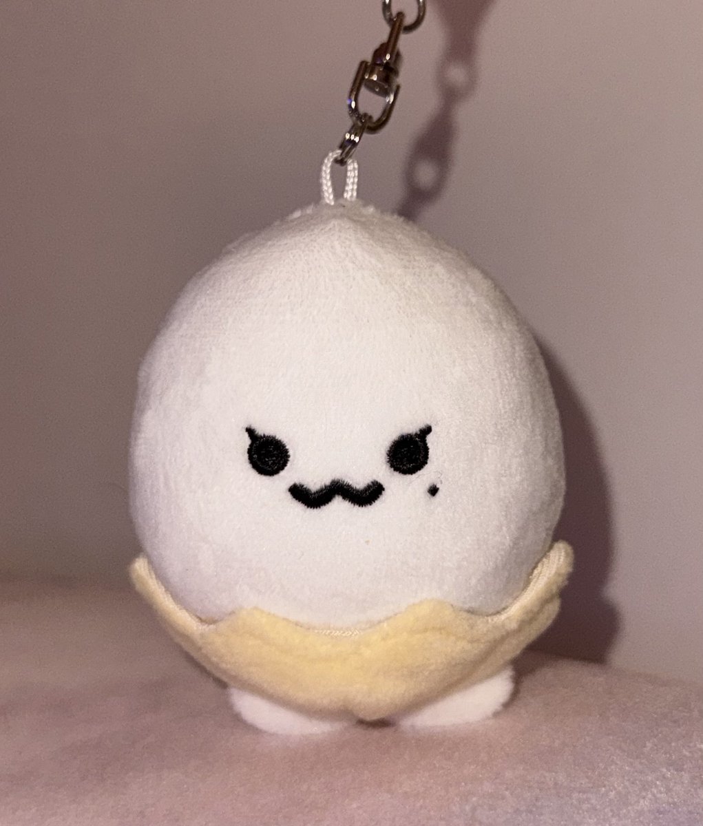 309KTYSS's tweet photo. Taeyeon’s new official doll 🥹🥚 

Name: 탱그 (Taenggeu)
Identity: Peeled egg

Designed by Taeyeon 💜 https://t.co/DnEZPanlsf
