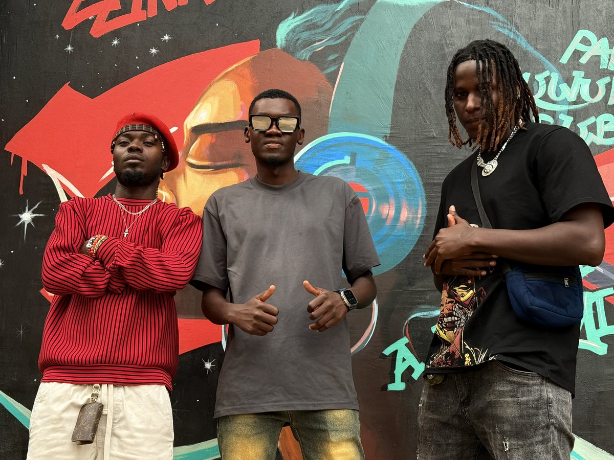 iamdjdenno's tweet photo. It’s fuego time right now on @GalaxyFMUg for the Reggae - Dancehall &amp; Ugandan vibes show, the #ZzinaBeachAfterParty, and I have @SinantiOfficial &amp; @MelodyUganda, from 3pm until 6pm!

Lock in at 100.2 FM📌 https://t.co/zsJo1CnzsT