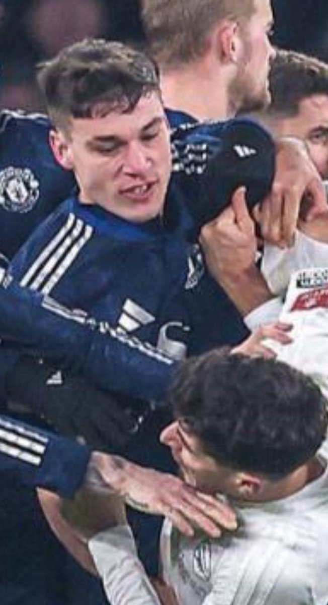 UTD_Louie's tweet photo. Hang it in the Louvre https://t.co/ZnfTkzVcFh