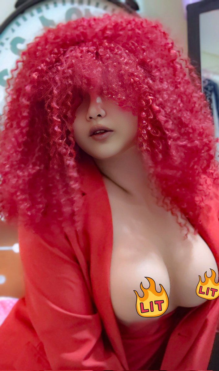 Hit repost and message me for the uncensored photo 🍒🙈