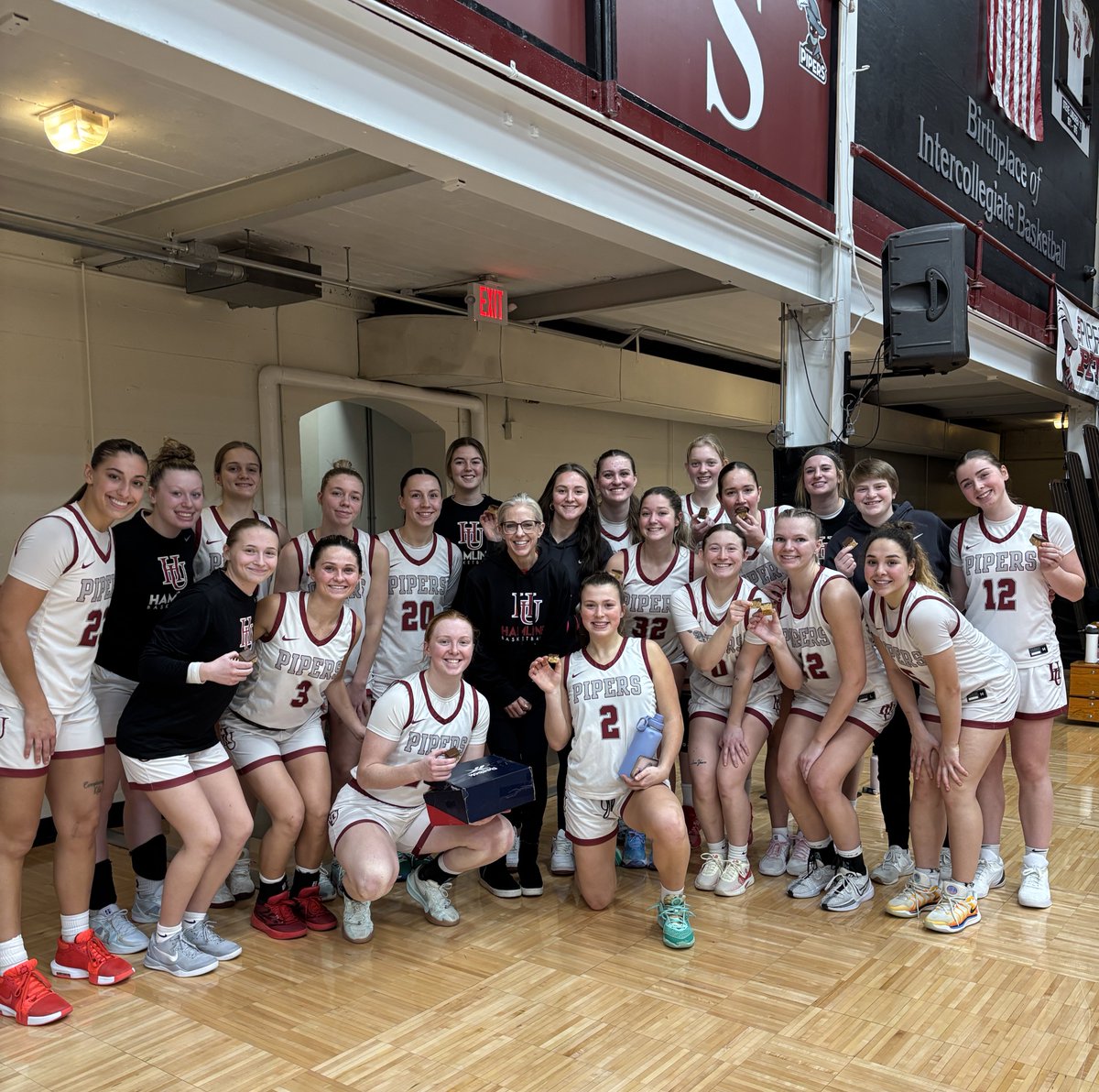 Appreciation Post for our “Post-Game Treat 🐐” - Cinde Wiebusch! 🍪

No one does it better &amp; WE appreciate the time &amp; efforts that go into providing treats for the squad- THANK YOU &amp; keep them coming! #goHU