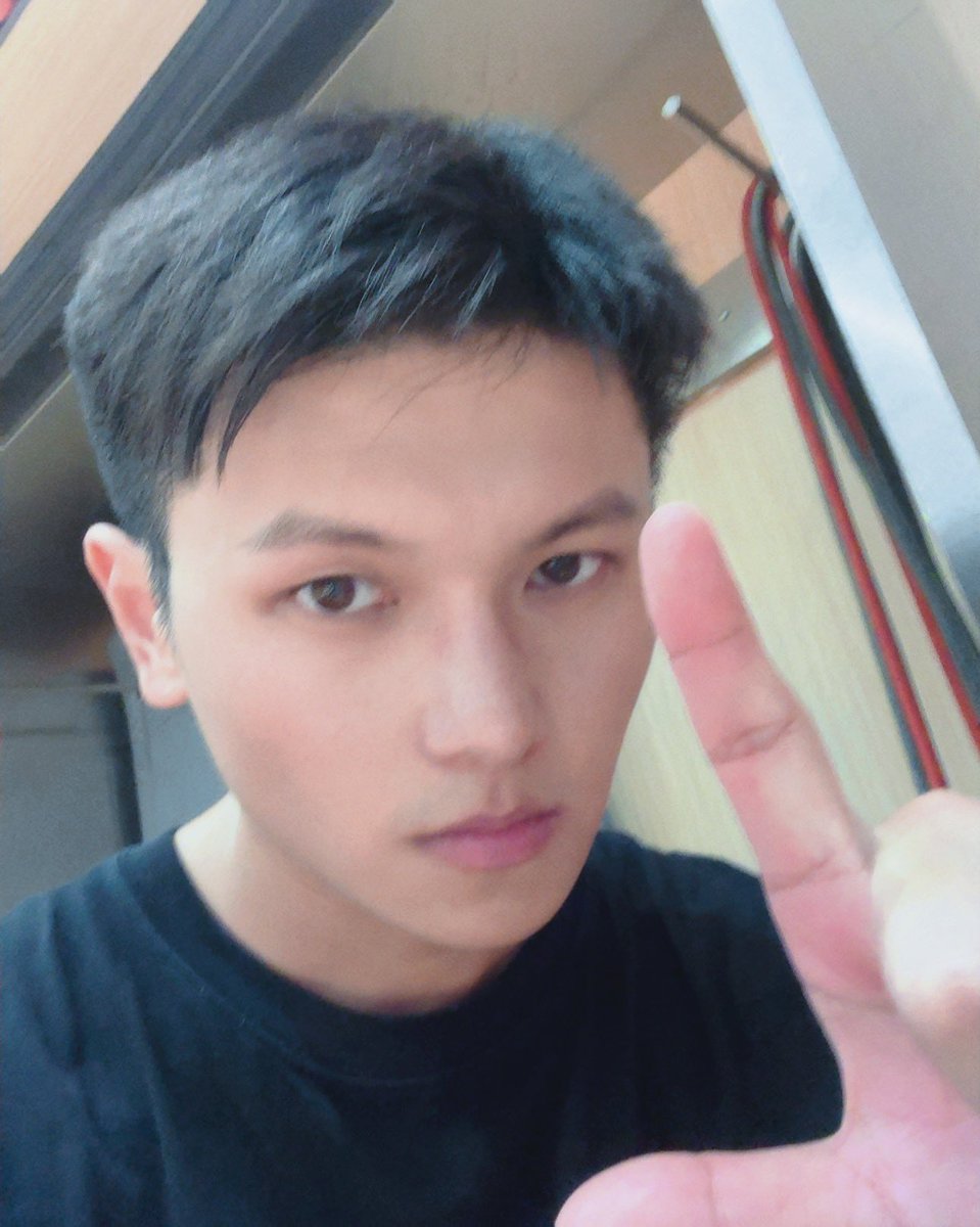 shanghai2004's tweet photo. 白袜少年，新年新袜出原味 https://t.co/3qZ3J4Y4bh
