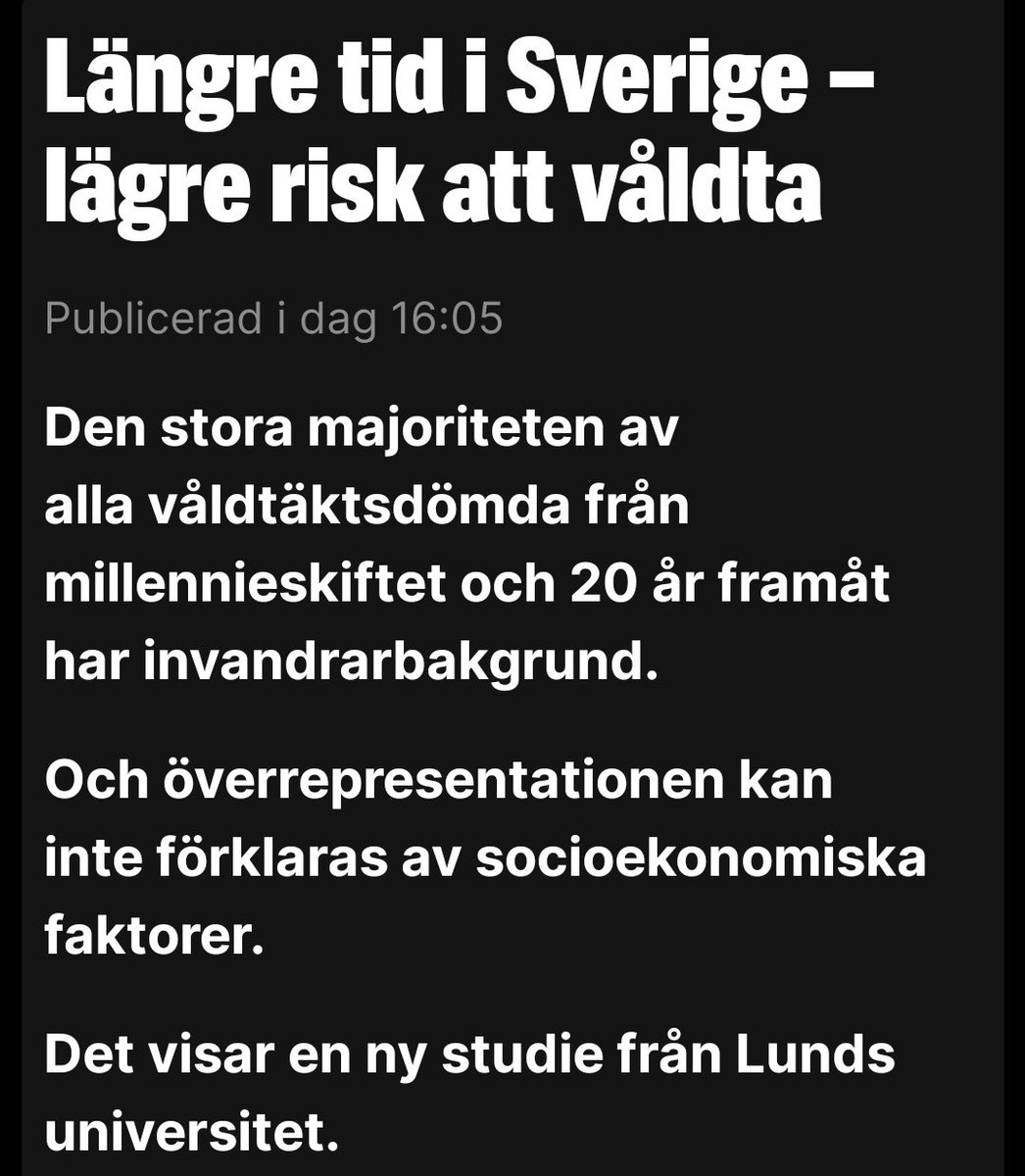 PontusPersson5's tweet photo. 63 procent av alla som dömdes för våldtäkt mellan 2000-2020 hade invandrarbakgrund och den överrepresentationen kan inte förklaras med socioekonomiska faktorer.

Med andra ord: Ännu en studie som återigen visar att vänsterns förklaringsmodell till allt, socioekonomiska faktorer, inte förklarar ett skit. Något vi alla redan visste.