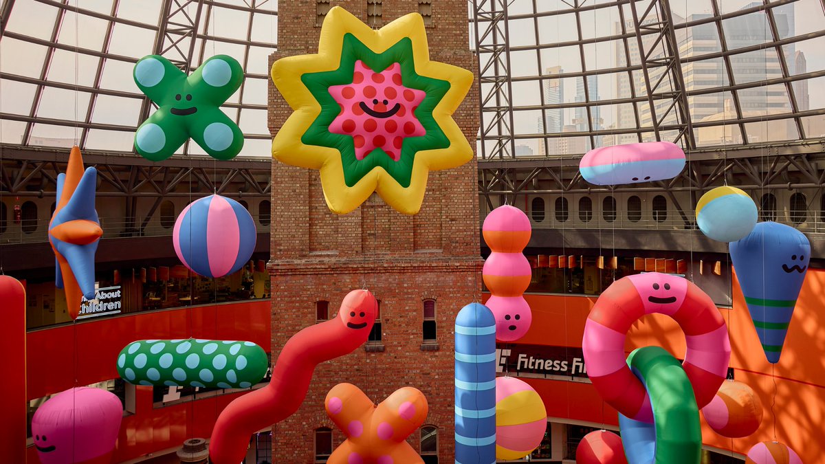 AndyFidel_'s tweet image. Cosmos: A playful, cosmic installation lighting up Melbourne Central’s MC Cone melbournecentral.com.au/blog/artloop/n… 

#immersivedesign