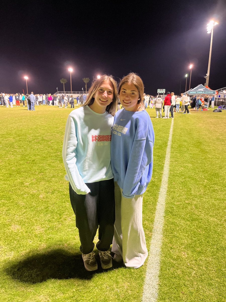 KatelynEns51132's tweet photo. Thank you to all the coaches who came out to support us during our first game. What a comeback…trailing 0-2 with 15 minutes left, we fought hard to tie it up with goals by @Addisonbendz12 and @paigej2027 . Proud of this team!  Additionally we got to end the night supporting @marlee_raymond at the National Selection Game!!

Come watch us again today on field 3 at 4pm vs Colorado Rush!!!