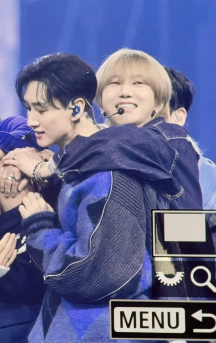 yehyukpic's tweet photo. 250112 SMTOWN Concert in Seoul

#YESUNG #예성 #Eunhyuk #은혁 #Yehyuk #예혁 #SuperJunior #슈퍼주니어 https://t.co/QO69wShJ4P