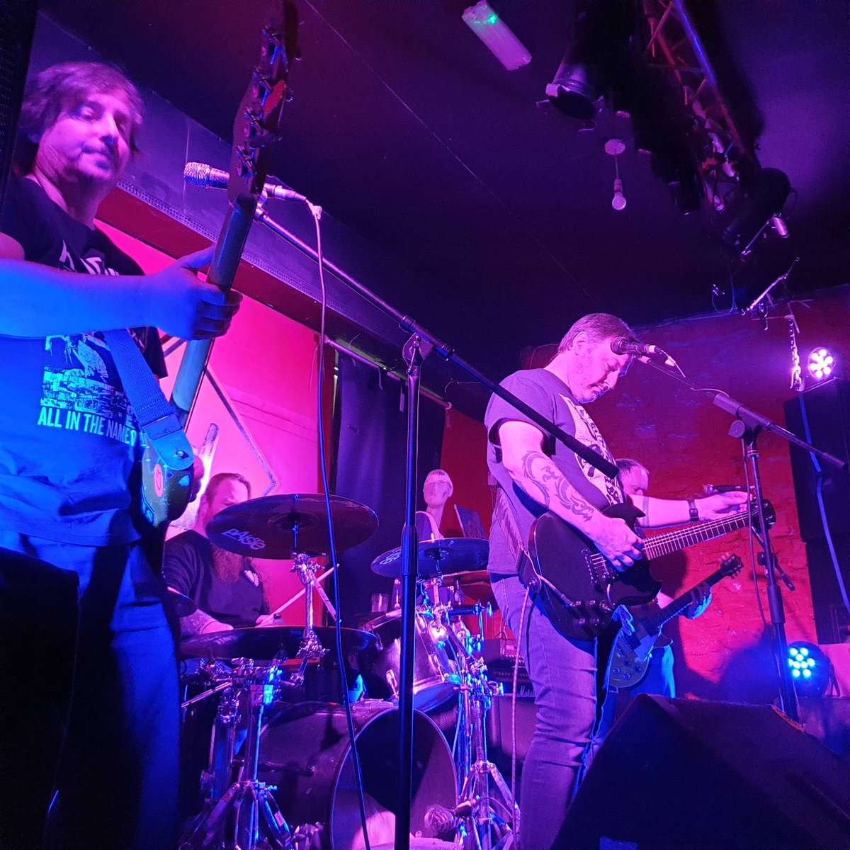 Been slacking off on the social media recently (it's been a rough week).
Just wanted to say thanks to y'all that came out to Fredz last Friday, to the bands that all killed it, to Aaron for holding down the sound and especially Slaughtered Youth for putting it all together 🤘