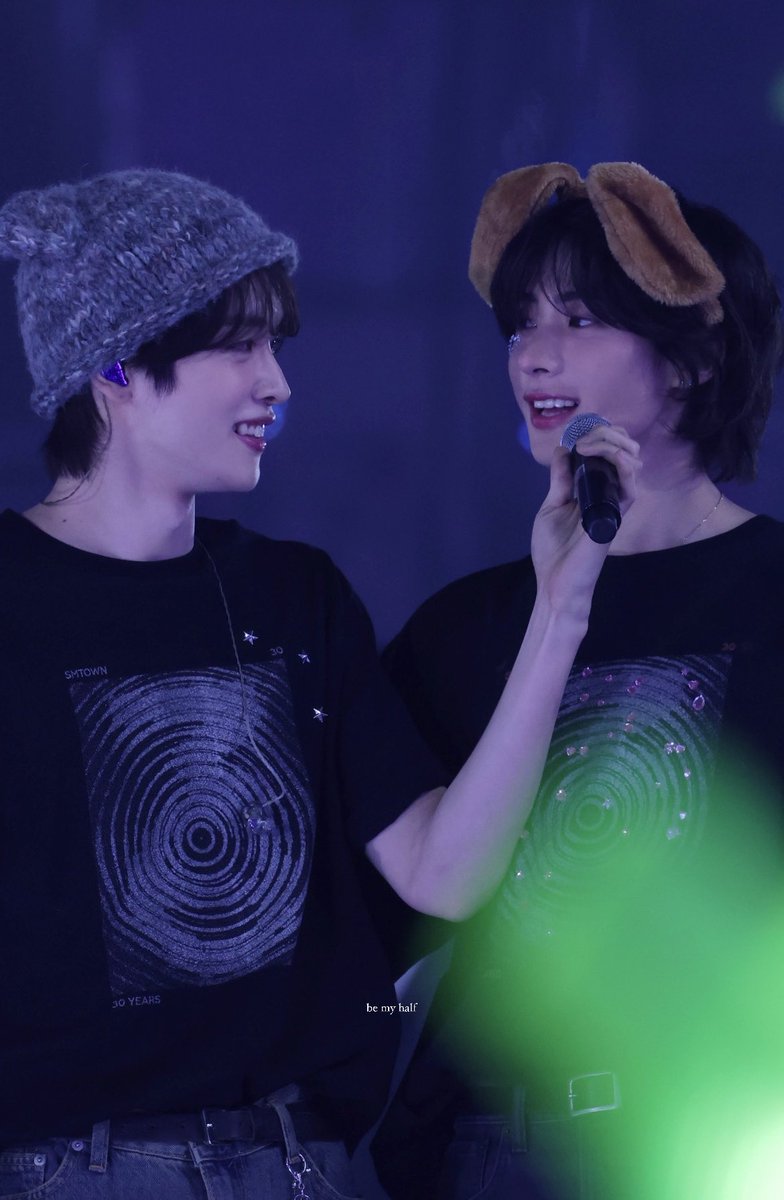 bemy_half_'s tweet photo. 250112 smtown
#성찬 #앤톤 #SUNGCHAN #ANTON
#ソンチャン #RIIZE #라이즈 

성찬영 와 이렇게 애틋해 🥲.. https://t.co/Jz9GGJmKiA